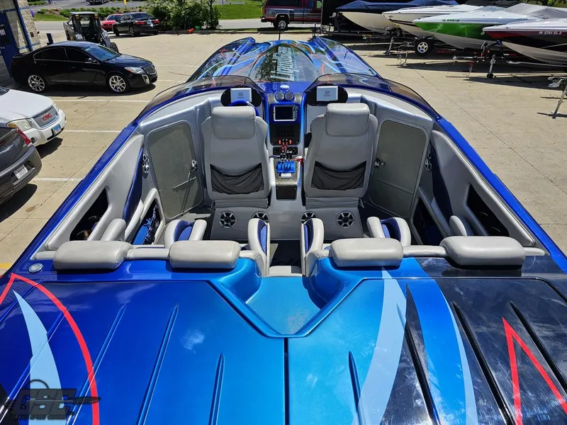 Slide: The Image of Catamaran Liquid Glass 41 2011 - 56