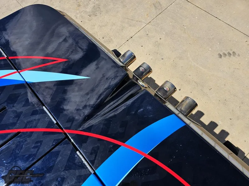 Slide: The Image of Catamaran Liquid Glass 41 2011 - 59