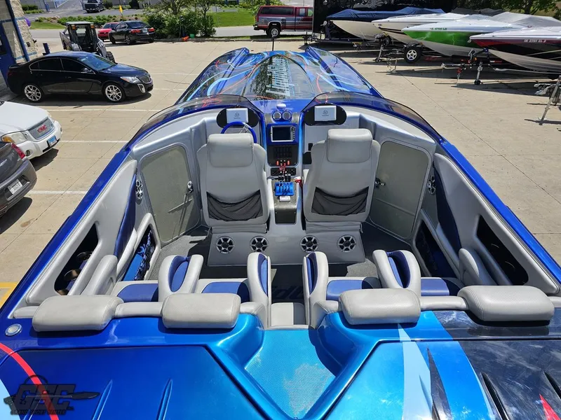 Slide: The Image of Catamaran Liquid Glass 41 2011 - 60