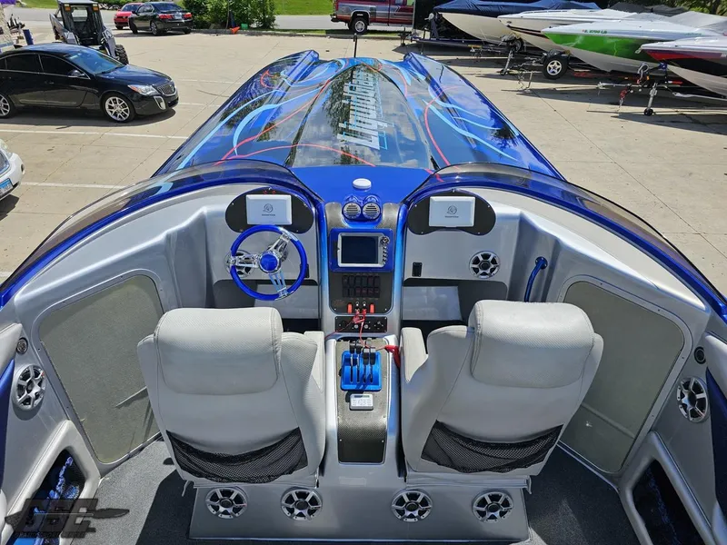 Slide: The Image of Catamaran Liquid Glass 41 2011 - 62