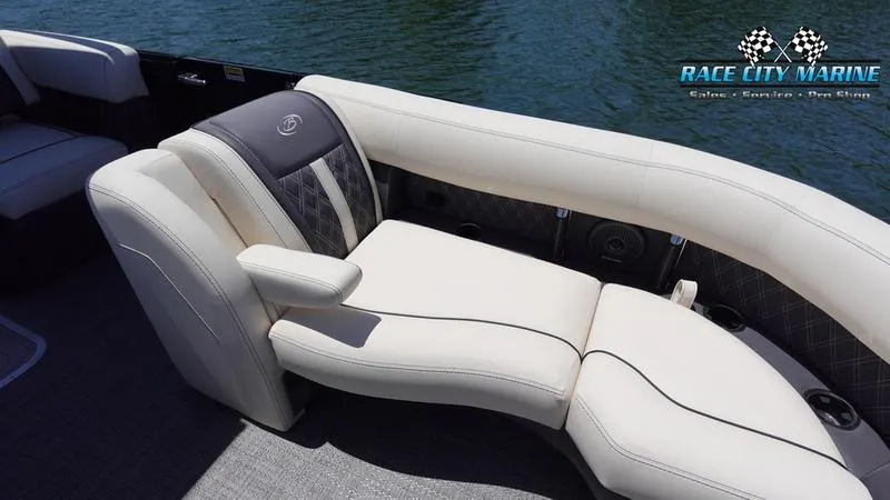 Slide: The Image of Barletta R26MA - 36