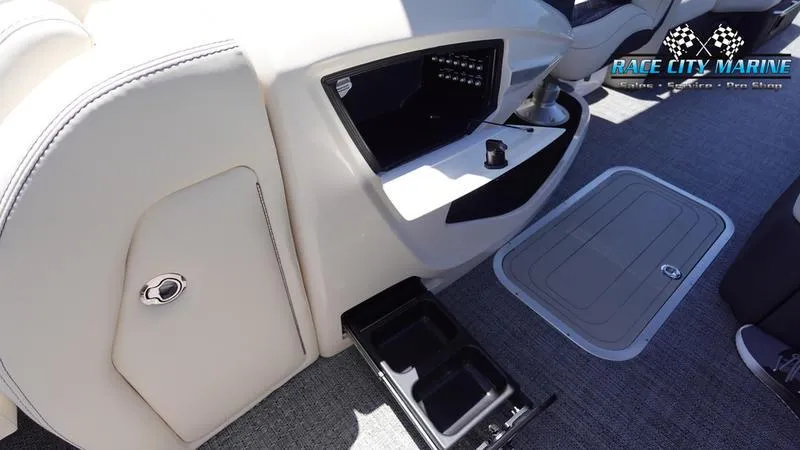 Slide: The Image of Barletta R26MA - 37