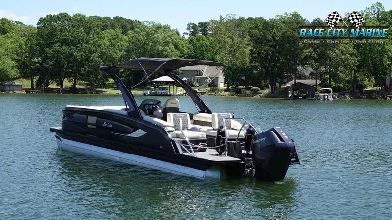 Slide: The Image of Barletta R26MA - 7