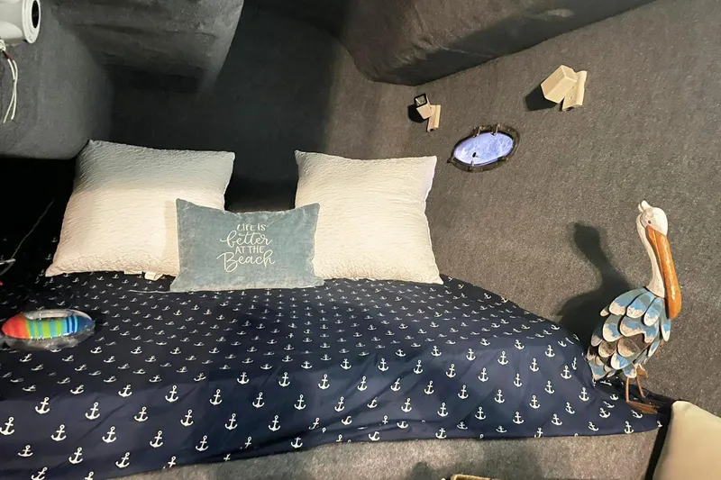 Slide: The Image of Cooper Caribbean 52 2002 - 11