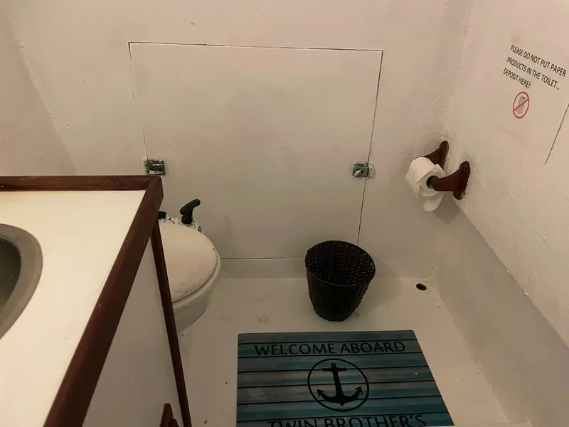 Slide: The Image of Cooper Caribbean 52 2002 - 15