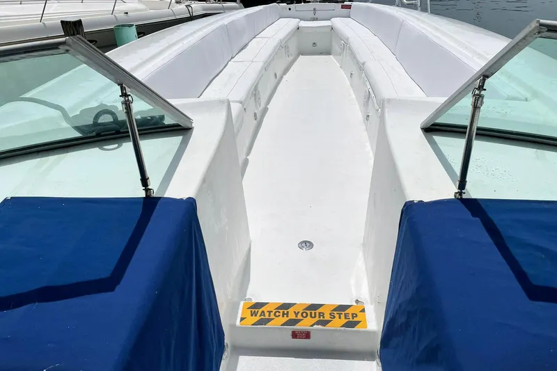 Slide: The Image of Cooper Caribbean 52 2002 - 5