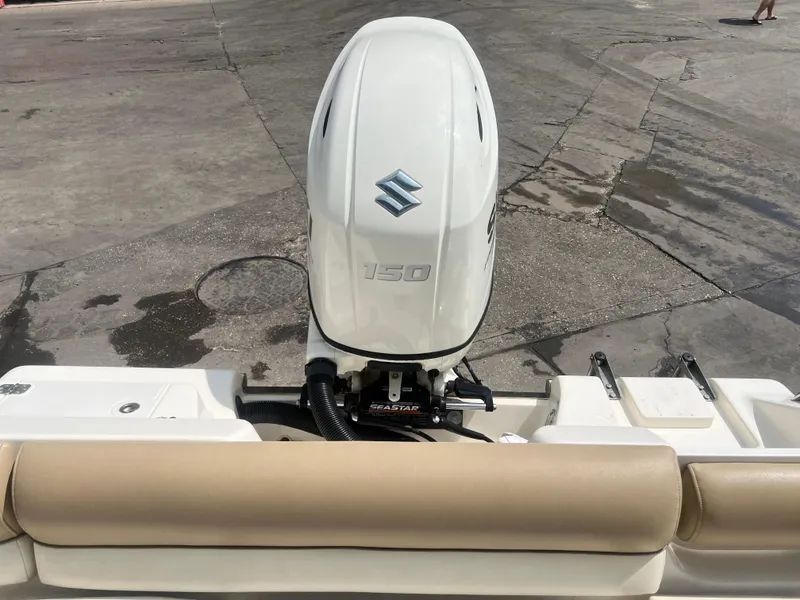Slide: The Image of 2014 Key West 203 DFS boat with Suzuki 150 outboard motor. - 18