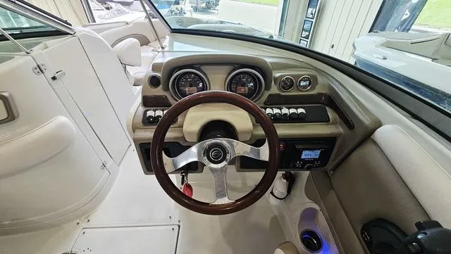 Slide: The Image of Crownline Boats 255 SS 2014 - 13