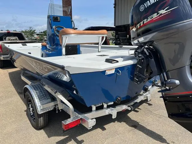 Slide: The Image of Avid 20 Rogue 2024 - 11