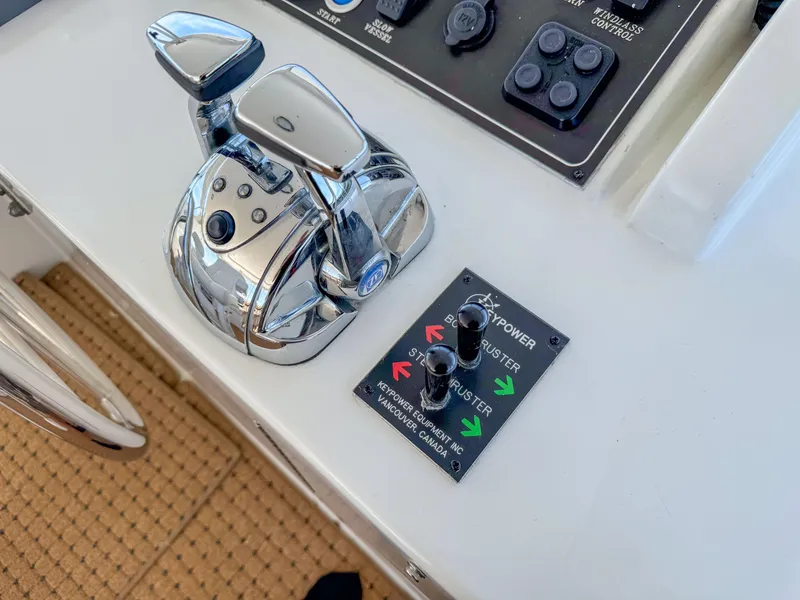 Slide: The Image of Control panel of a 2006 Ocean Alexander 58 Pilothouse yacht. - 14