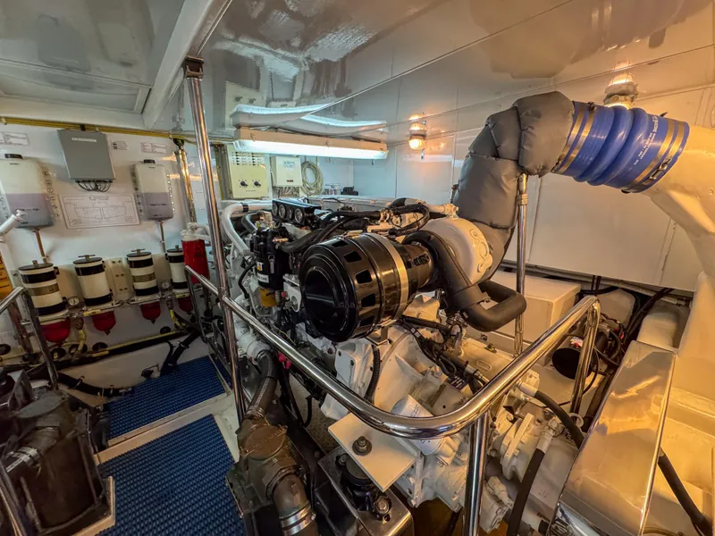 Slide: The Image of Engine room of a 2006 Ocean Alexander 58 Pilothouse yacht. - 47