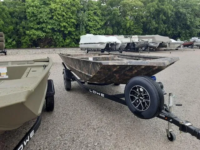 Slide: The Image of Lowe RX1660 2024 - 2