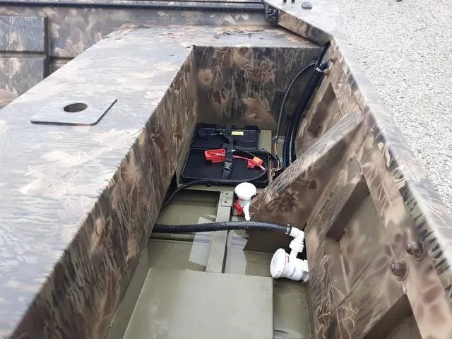 Slide: The Image of Lowe RX1660 2024 - 6