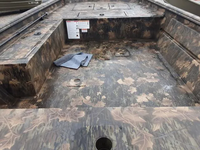 Slide: The Image of Lowe RX1660 2024 - 7