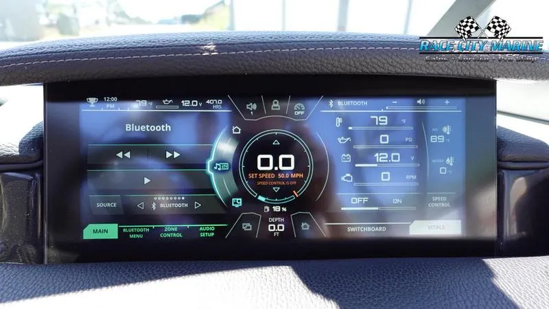 Slide: The Image of Super Air Nautique GS24 - 16