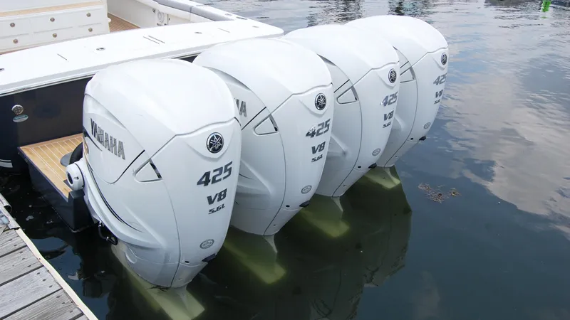 Slide: The Image of 2019 Regulator 41 boat with four Yamaha 425 V8 outboard engines. - 47