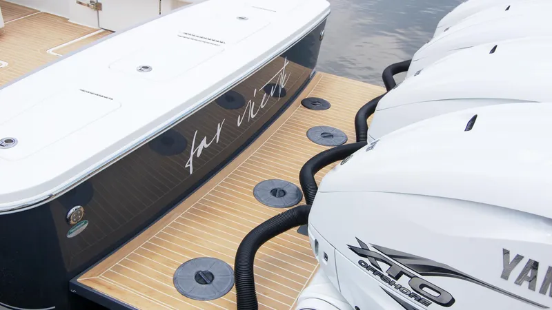 Slide: The Image of 2019 Regulator 41 boat with Yamaha XTO outboard engines. - 48