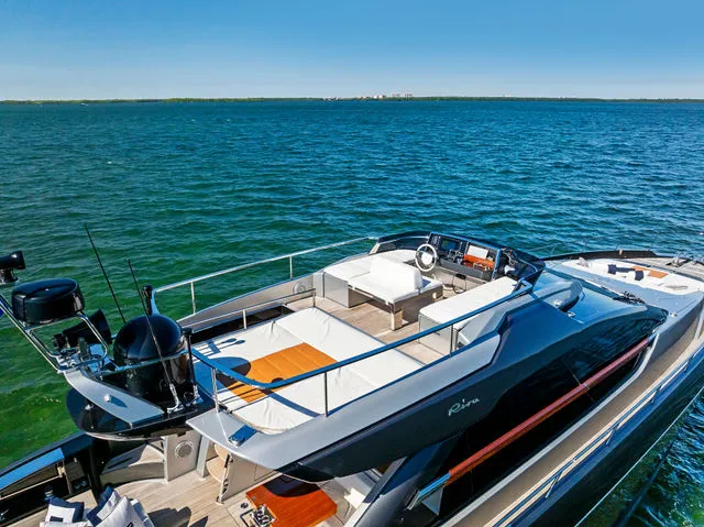 Slide: The Image of Riva 66' Ribelle 2020 - 81