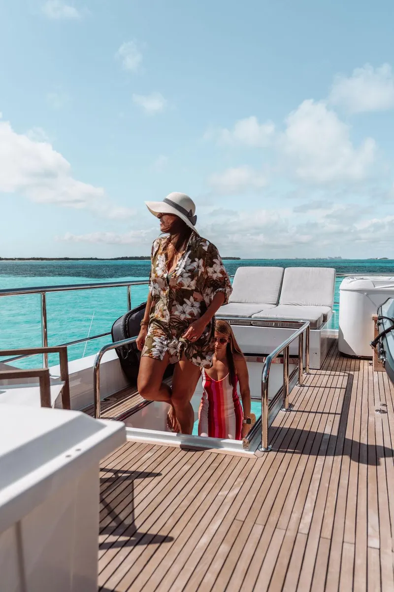 Slide: The Image of Hargrave Motor Yacht 2006 - 111