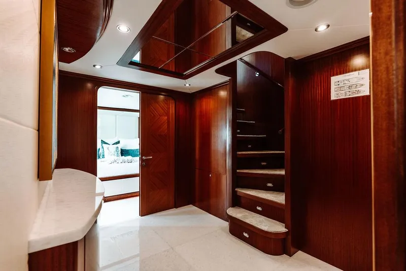 Slide: The Image of Hargrave Motor Yacht 2006 - 55