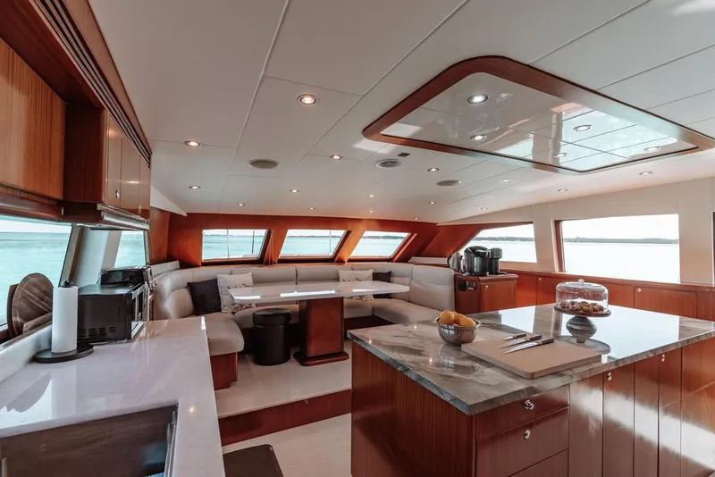 Slide: The Image of Hargrave Motor Yacht 2006 - 84