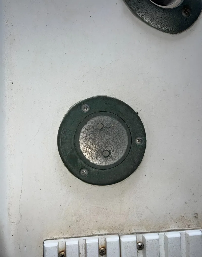 Slide: The Image of Trojan F-32 1979 - 11