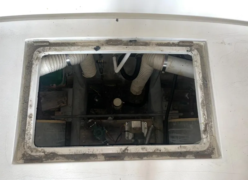 Slide: The Image of Trojan F-32 1979 - 15