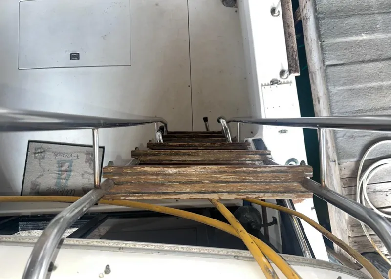 Slide: The Image of Trojan F-32 1979 - 30