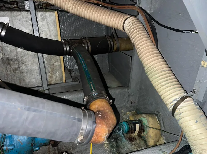 Slide: The Image of Trojan F-32 1979 - 51