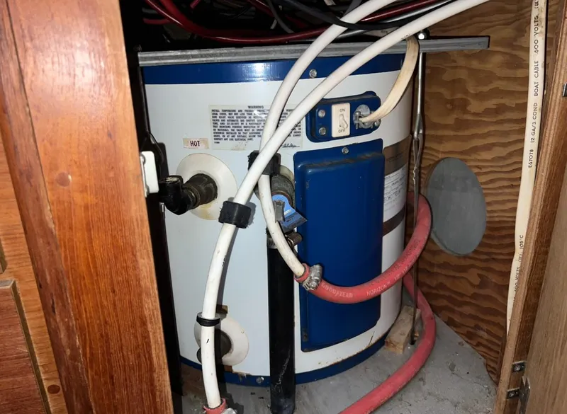 Slide: The Image of Trojan F-32 1979 - 58