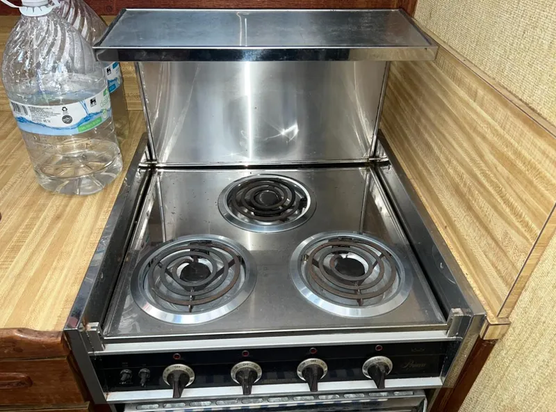 Slide: The Image of Trojan F-32 1979 - 64