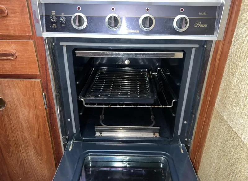 Slide: The Image of Trojan F-32 1979 - 65