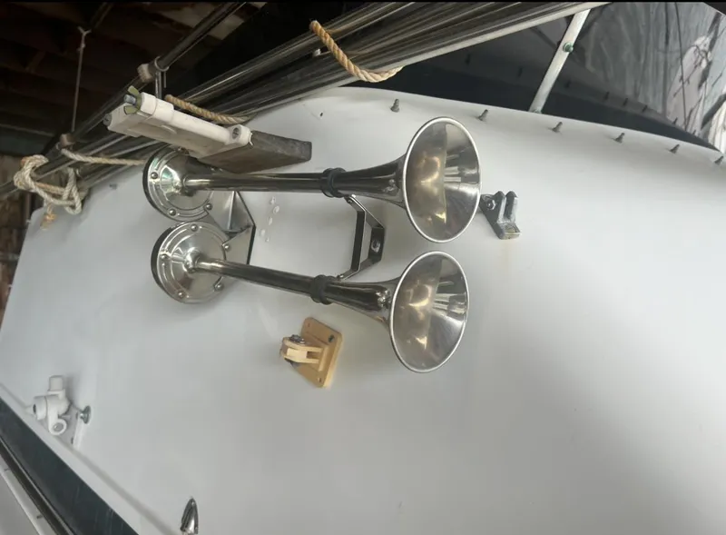 Slide: The Image of Trojan F-32 1979 - 8