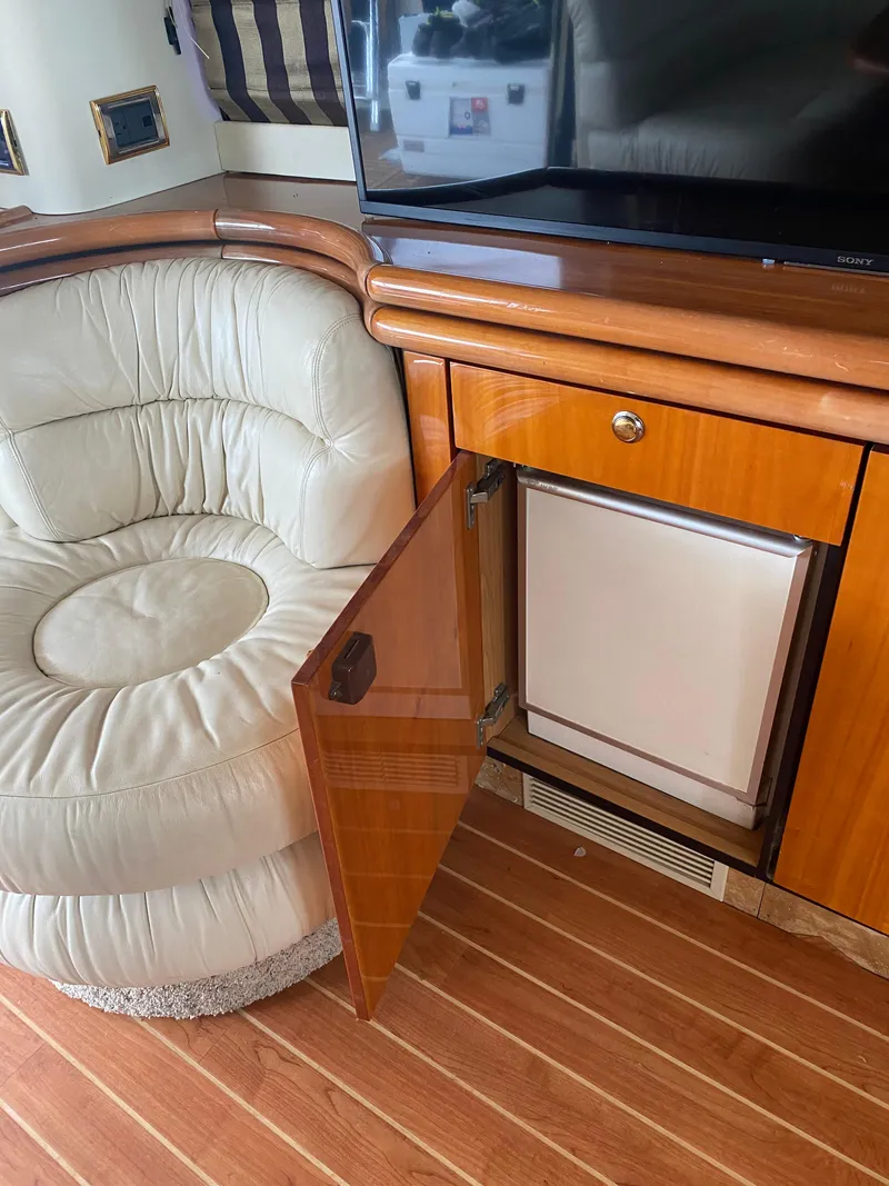 Slide: The Image of 1998 Sunseeker 62 Manhattan - 18