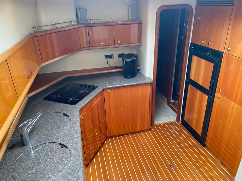 Slide: The Image of 1998 Sunseeker 62 Manhattan - 26