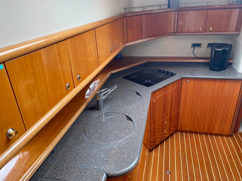 Slide: The Image of 1998 Sunseeker 62 Manhattan - 27
