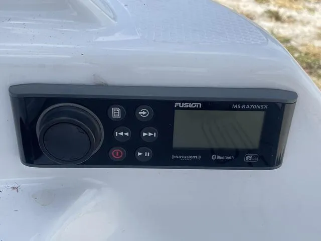 Slide: The Image of Fusion MS-RA70NSX stereo system on a 2020 Yamaha Boats 242X. - 21
