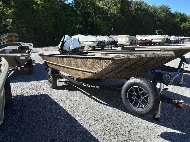 Slide: The Image of Lowe RX1760 2024 - 2