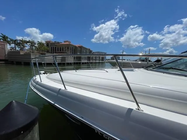 Slide: The Image of Sea Ray 390 Sundancer 2005 - 59