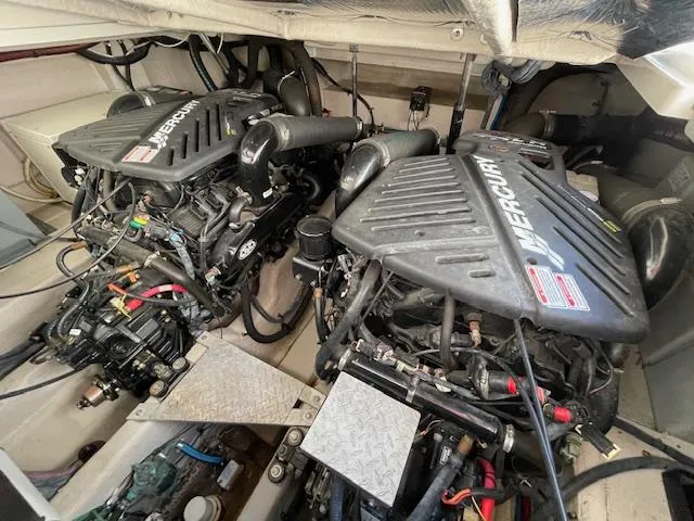 Slide: The Image of Sea Ray 390 Sundancer 2005 - 63