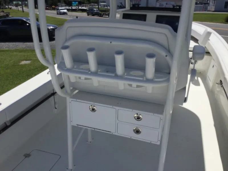 Slide: The Image of Pair Customs 24 Center Console DV 2024 - 18