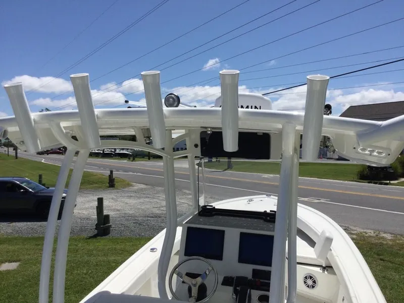 Slide: The Image of Pair Customs 24 Center Console DV 2024 - 20