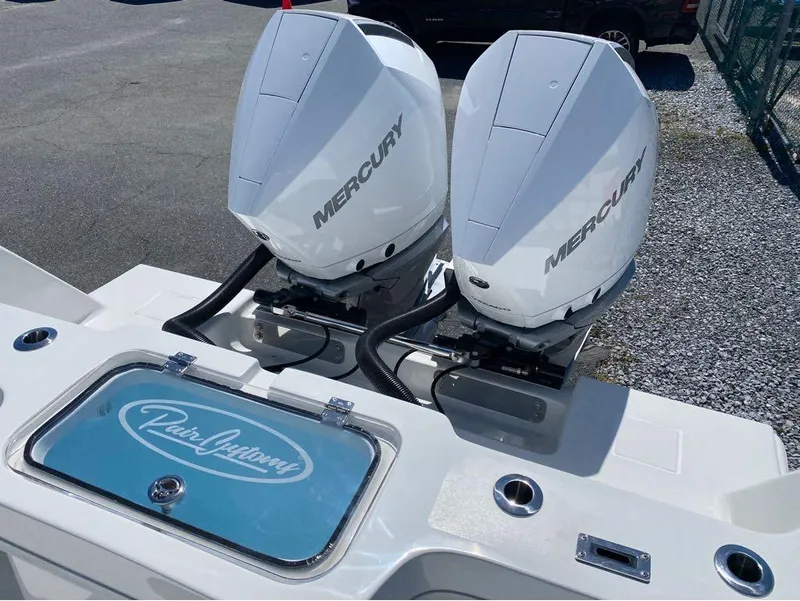 Slide: The Image of Pair Customs 27 DV Center Console 2024 - 3