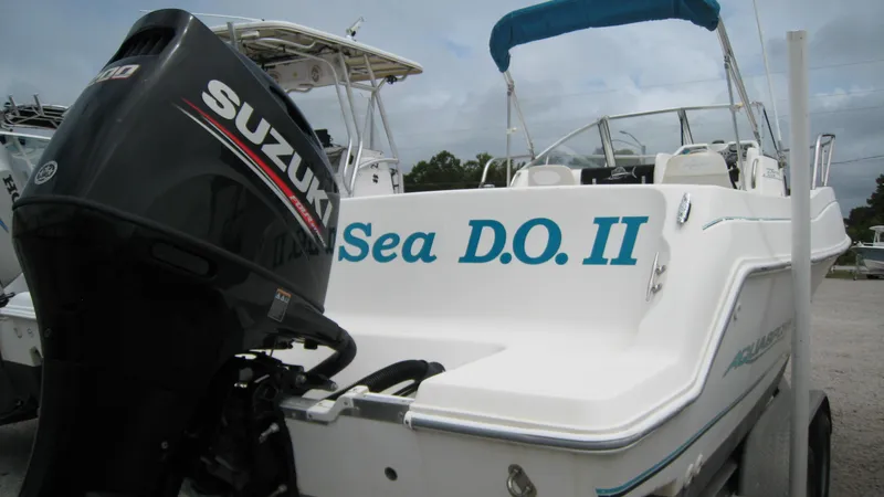 Slide: The Image of Aquasport 225 EXPLORER/ w/2020 DF200ATX2 SUZUKI FOURSTROKE 1999 - 4