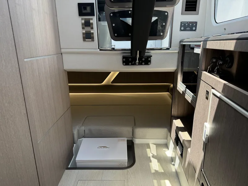 Slide: The Image of Image 71 - 71