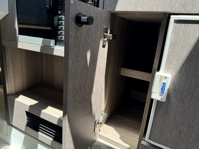 Slide: The Image of Image 77 - 77