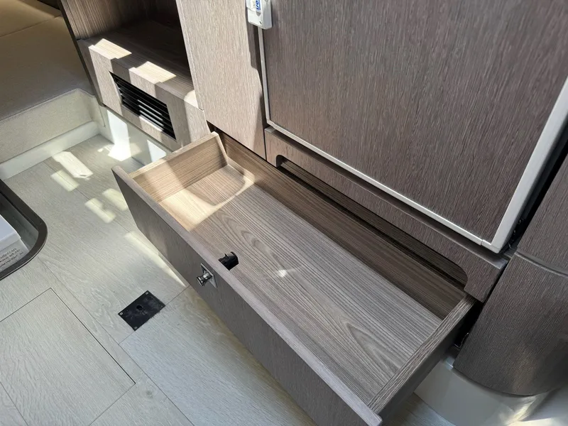 Slide: The Image of Image 81 - 81