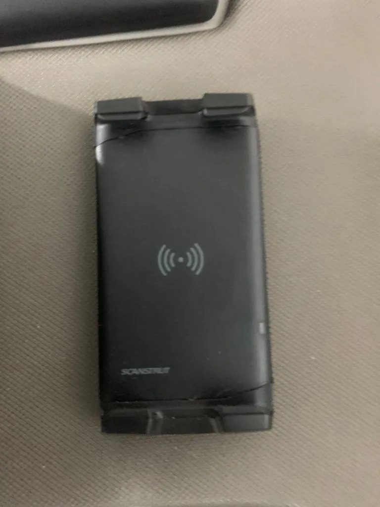 Slide: The Image of Premier Solaris RF 230 DL 2022 - 18