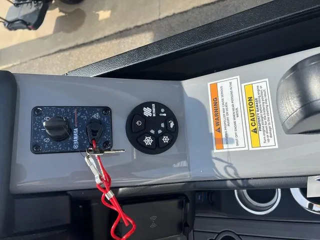 Slide: The Image of Veranda VP25RCT 2025 - 22