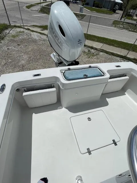 Slide: The Image of 2025 Pair Customs 21MV boat with Suzuki outboard motor. - 12